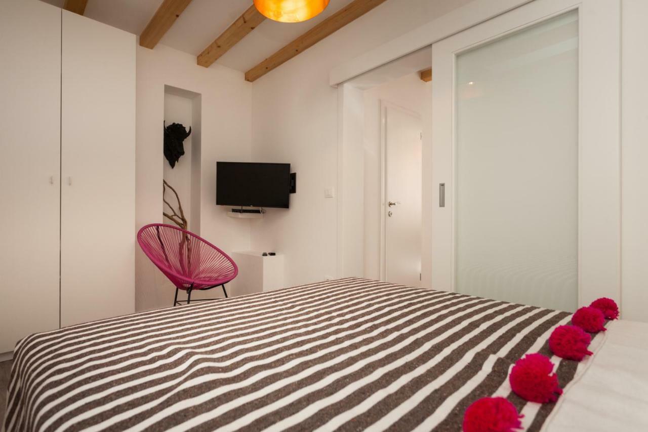 Apartments Stube 4 Rovinj Ngoại thất bức ảnh